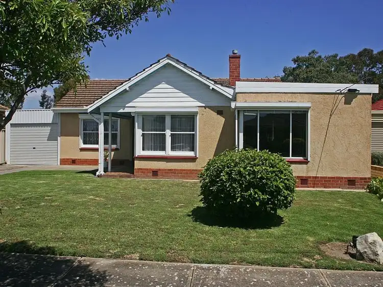 25 Halsey Rd, Fulham SA