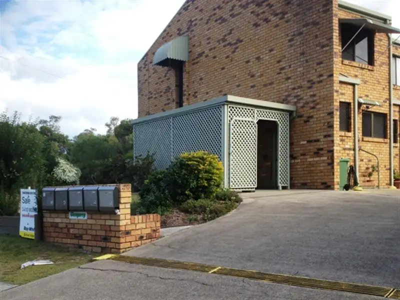 Main view of Homely townhouse listing, 5/62 Banya St, Bongaree QLD