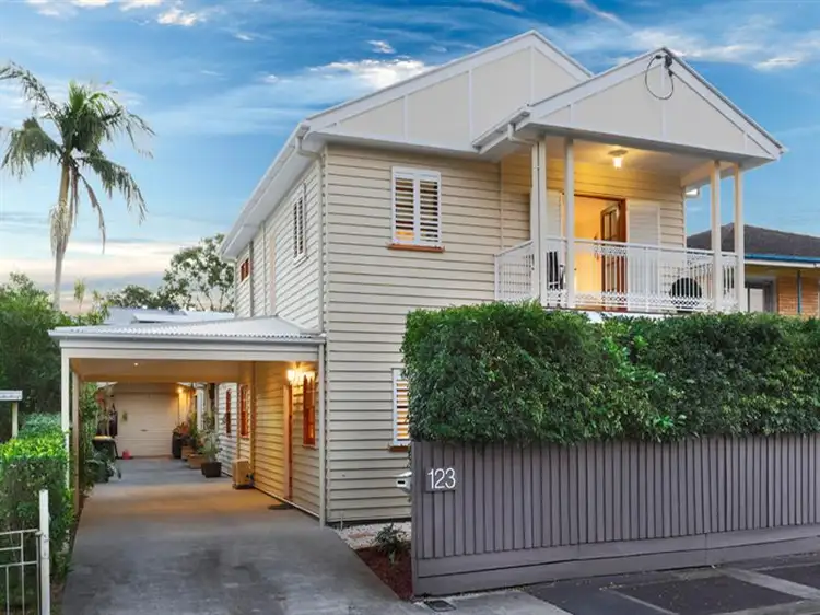 Second view of Homely house listing, 123 Rawlins St, Kangaroo Point QLD