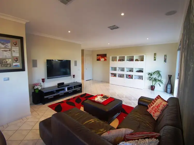 Sixth view of Homely house listing, 32 Scarborough Dr, Patterson Lakes VIC