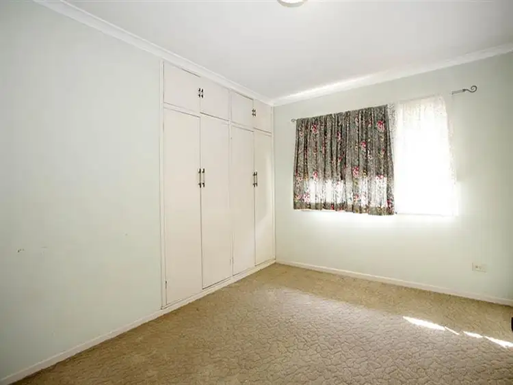 Seventh view of Homely house listing, 51 Cresthaven Dr, Mansfield QLD