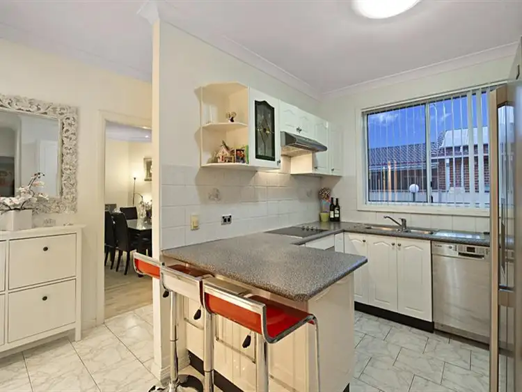 Second view of Homely villa listing, 2/11 Broe Ave, East Hills NSW