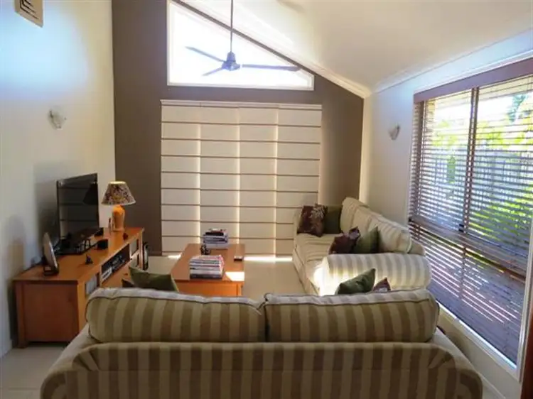 Fourth view of Homely house listing, 1 Staunton St, Emerald QLD