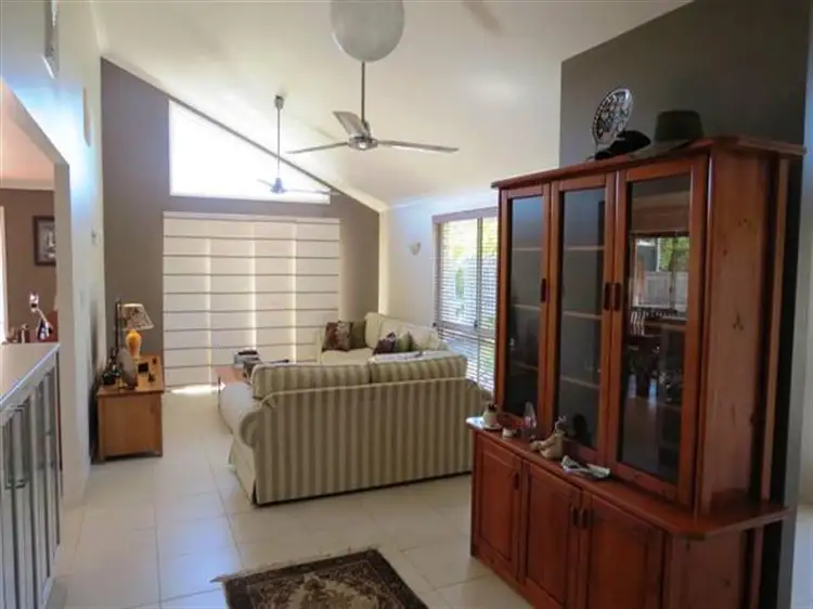 Fifth view of Homely house listing, 1 Staunton St, Emerald QLD