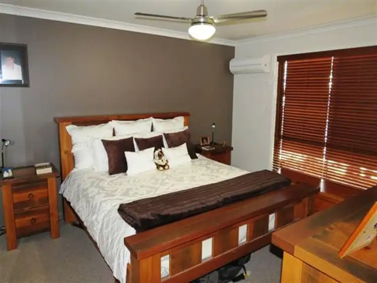 Sixth view of Homely house listing, 1 Staunton St, Emerald QLD