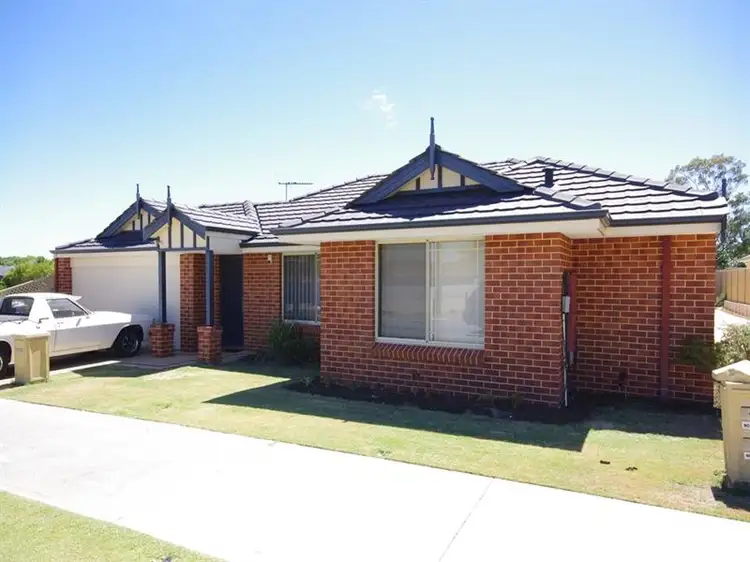 40b Winchelsea Rd, Nollamara WA