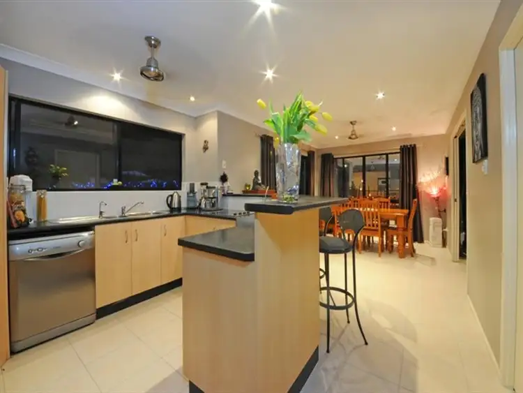Second view of Homely house listing, 18 Wahoo Ct, Jubilee Pocket QLD