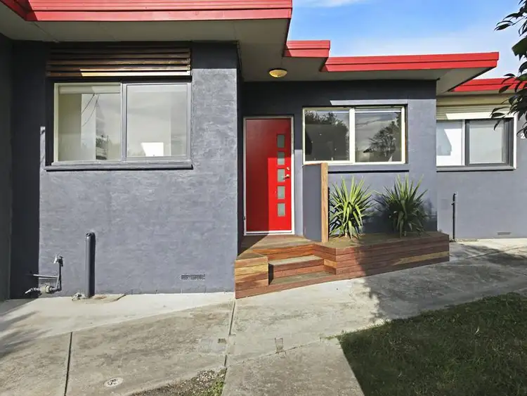 Second view of Homely house listing, 3/33 Settlement Rd, Belmont VIC