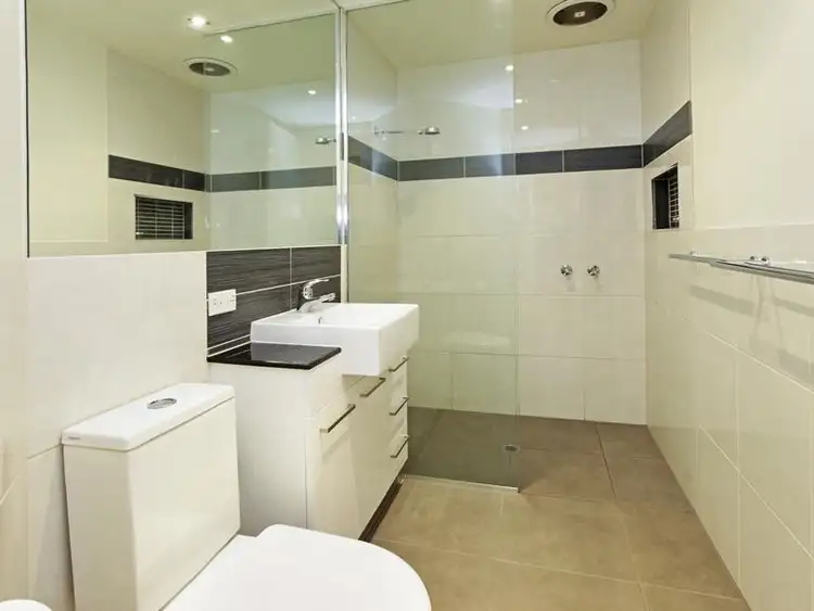 Fourth view of Homely house listing, 3/33 Settlement Rd, Belmont VIC