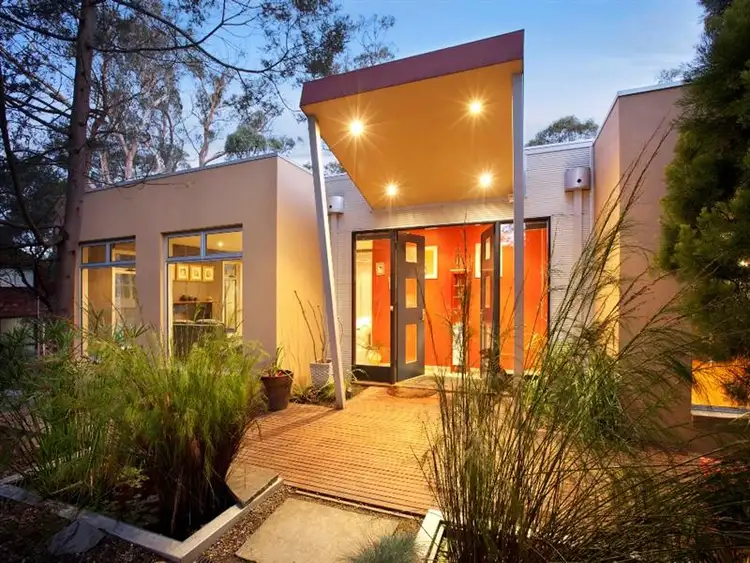 107 Moss Ave, Mount Helen VIC