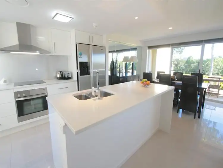 Main view of Homely townhouse listing, 5374 Bay Hill Tce, Hope Island QLD