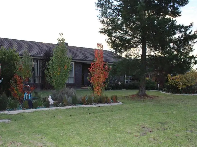 Main view of Homely house listing, 6 Fifield Cl, Culcairn NSW