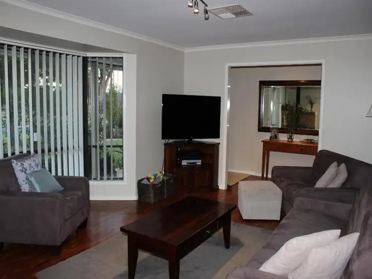 Seventh view of Homely house listing, 6 Fifield Cl, Culcairn NSW