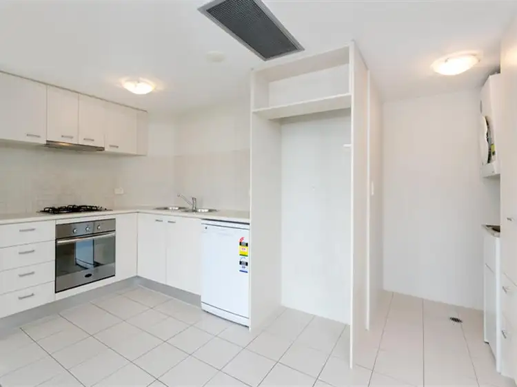 Fifth view of Homely apartment listing, 5/153 Lambert St, Kangaroo Point QLD