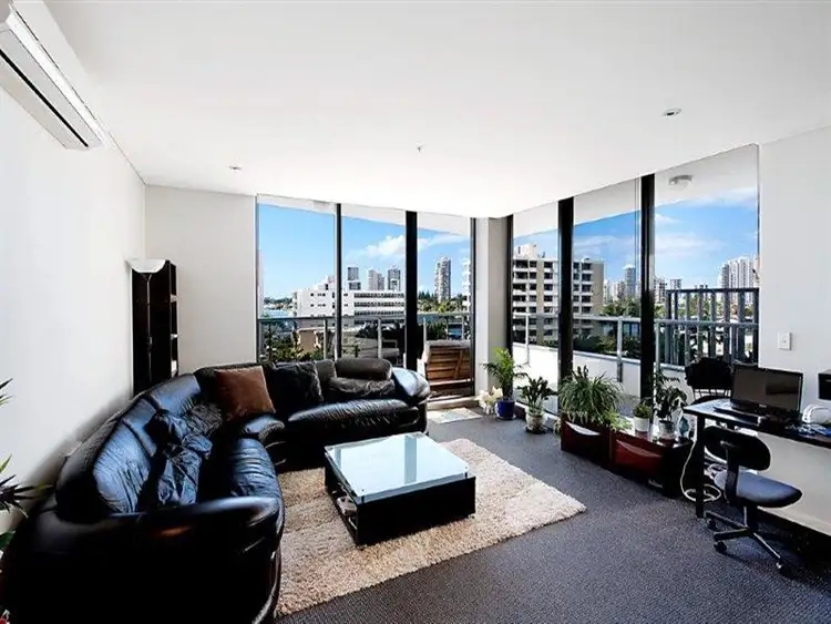 1 Aqua St, Southport QLD