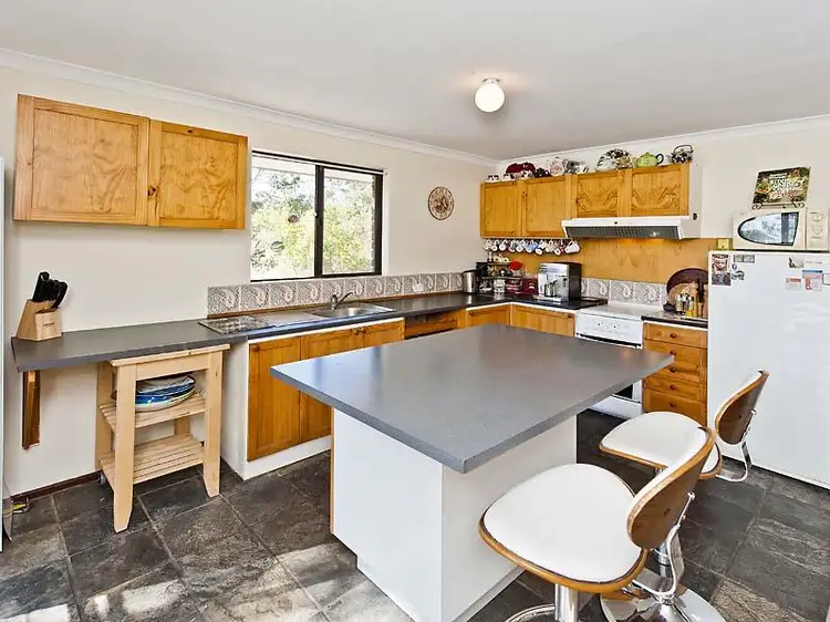 Third view of Homely house listing, 2 Sunset Hill Rd, Swan View WA