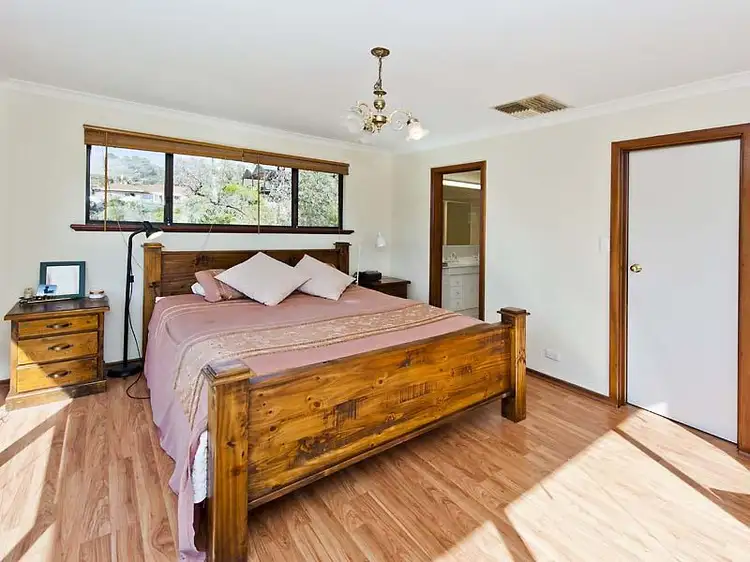 Seventh view of Homely house listing, 2 Sunset Hill Rd, Swan View WA