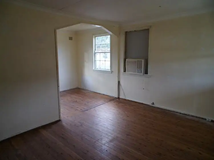 Second view of Homely house listing, 1 Marsden St, Condobolin NSW