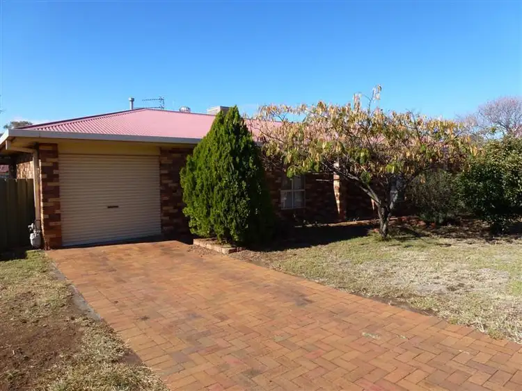 Main view of Homely house listing, 10 Kestrel Cl, Dubbo NSW