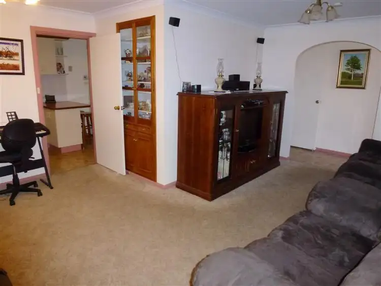 Second view of Homely house listing, 10 Kestrel Cl, Dubbo NSW