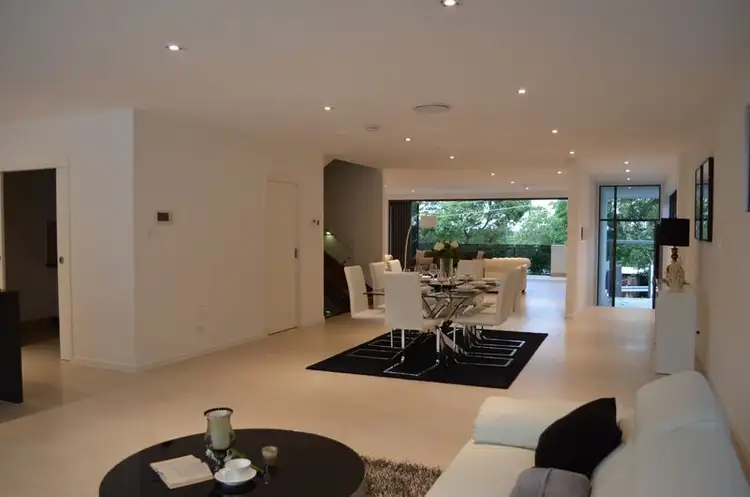 Sixth view of Homely house listing, 2 Taylor Street, Balmoral QLD 4171