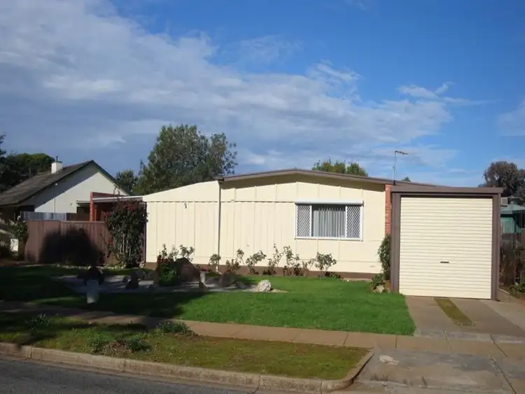 6 Wallace Dr, Elizabeth Vale SA