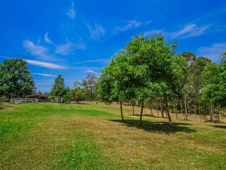 18 Applegum Gr, Kurrajong NSW