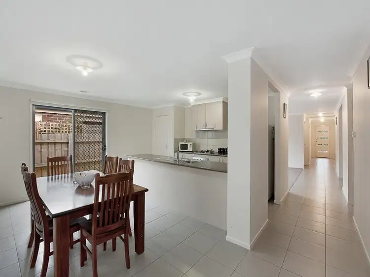 Fifth view of Homely house listing, 15 Sunnybrae Dr, Mernda VIC