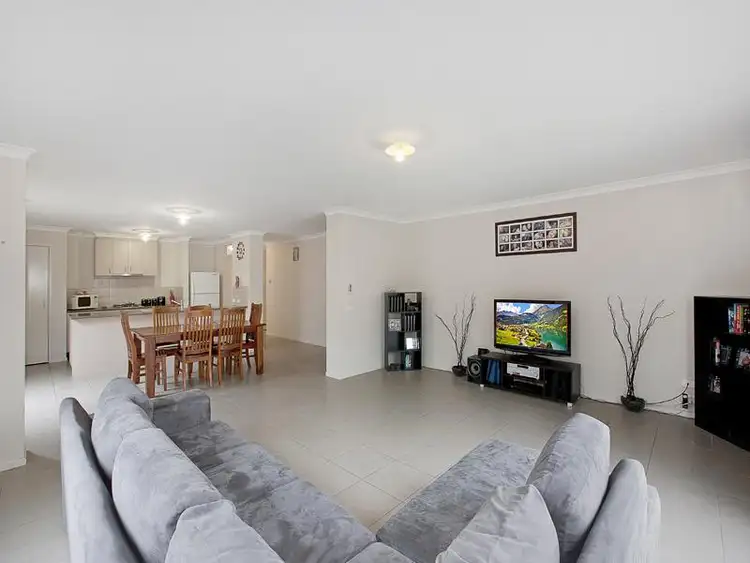 Sixth view of Homely house listing, 15 Sunnybrae Dr, Mernda VIC