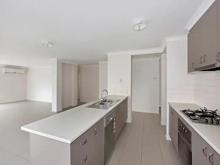 Fifth view of Homely house listing, 8 Rowanval Tce, Mernda VIC
