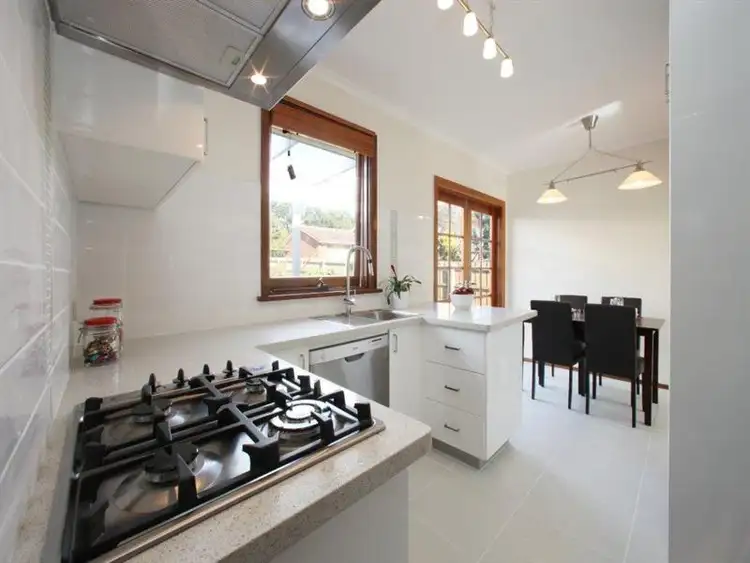 1/17 Lance Rd, Bayswater VIC