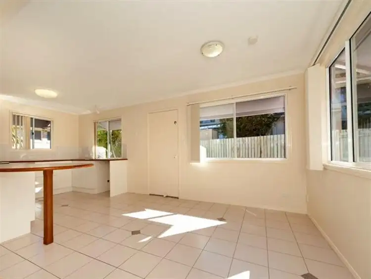 Fifth view of Homely unit listing, Unit 1 4 Rosewood Dr, Caloundra West QLD