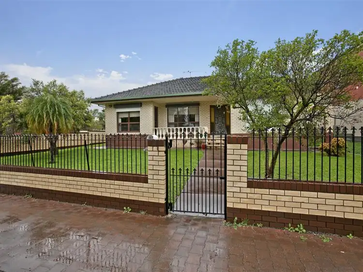 Second view of Homely house listing, 105 Stradbroke Rd, Rostrevor SA