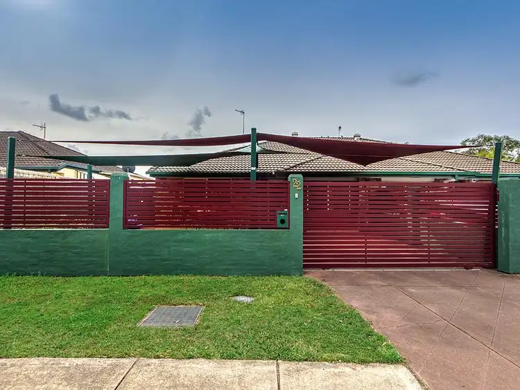 22 Trade Winds Dr, Helensvale QLD