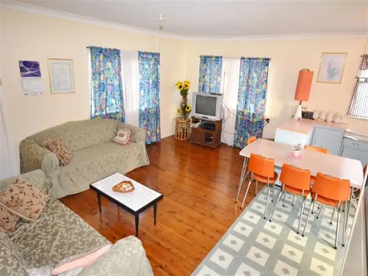 Second view of Homely house listing, 32 Harding Ave, Lake Munmorah NSW