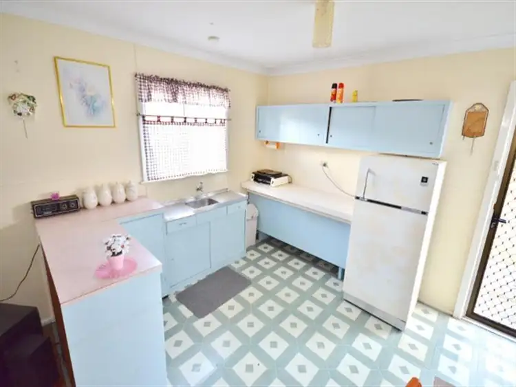 Fourth view of Homely house listing, 32 Harding Ave, Lake Munmorah NSW