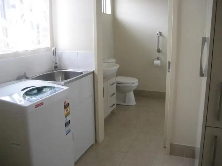 Fifth view of Homely unit listing, Unit 2, 20 Fraser St, Rochester VIC