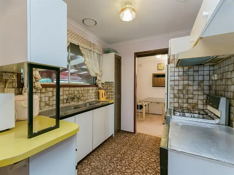 Fifth view of Homely house listing, 9 Firbank Tce, Albanvale VIC