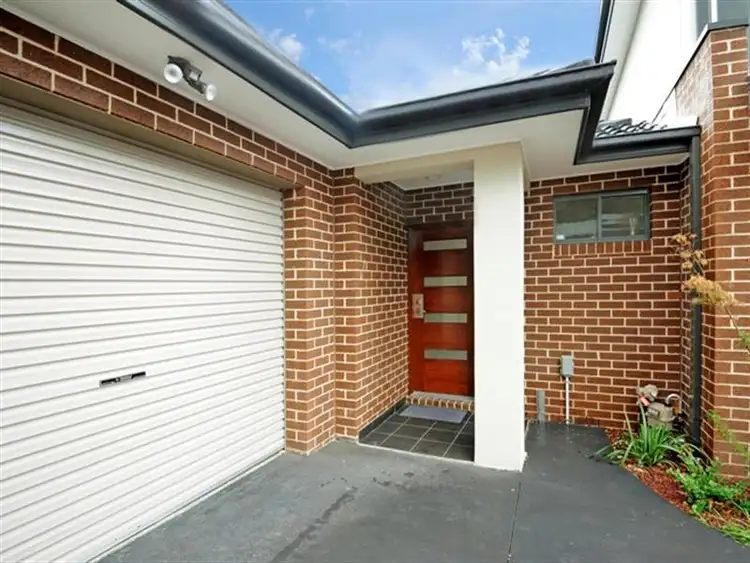 Second view of Homely unit listing, 3/7 Pinetree Cres, Lalor VIC