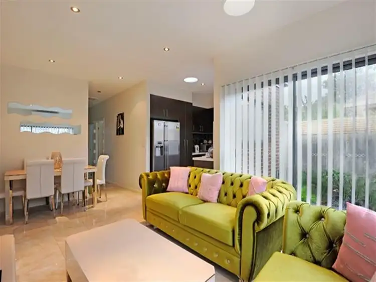 Fifth view of Homely unit listing, 3/7 Pinetree Cres, Lalor VIC