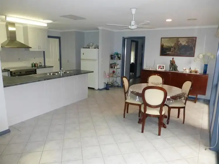 Fifth view of Homely house listing, 6 Genevieve Ave, Echuca VIC