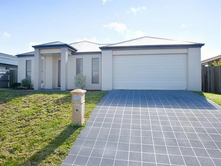 9 Kurrawa Cres, Glenvale QLD