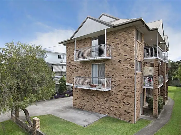 Main view of Homely unit listing, 5/38 Rutland St, Coorparoo QLD