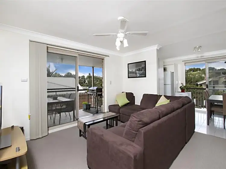 Second view of Homely unit listing, 5/38 Rutland St, Coorparoo QLD
