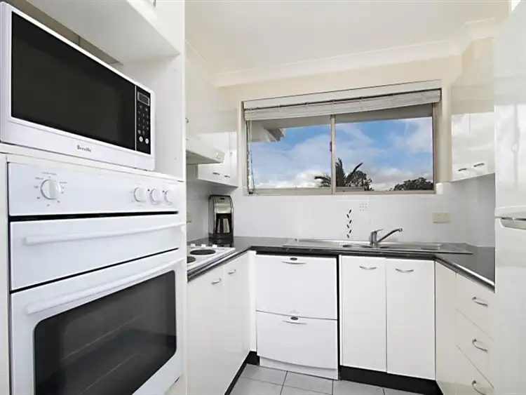 Fifth view of Homely unit listing, 5/38 Rutland St, Coorparoo QLD