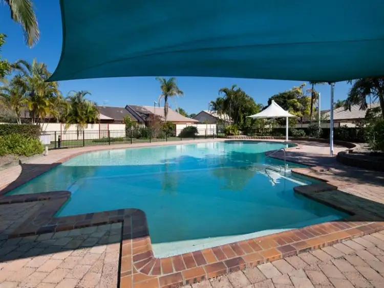 60/128 Benowa Rd, Southport QLD