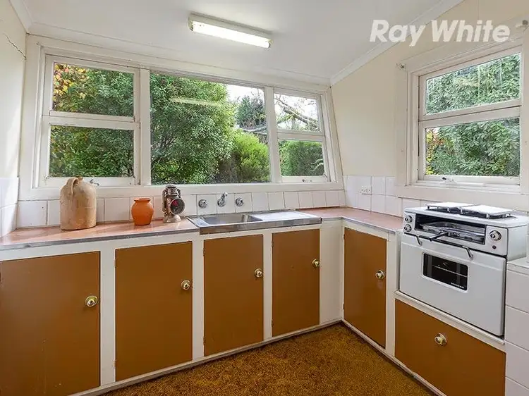 Fifth view of Homely house listing, 15 High St, Beechworth VIC