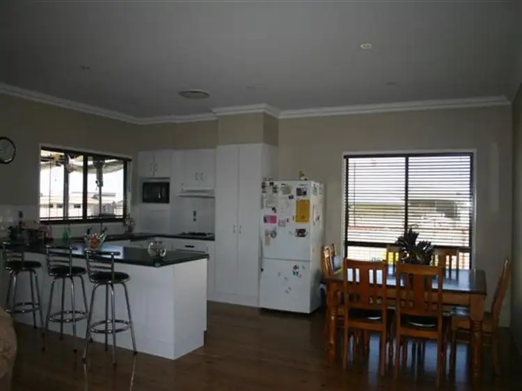 Second view of Homely house listing, 25 Karalee Ct, Roma QLD