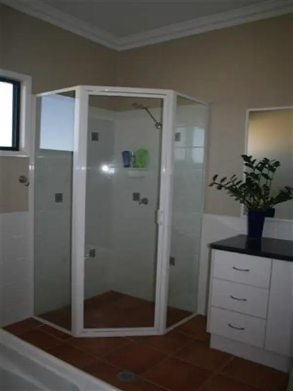 Fifth view of Homely house listing, 25 Karalee Ct, Roma QLD