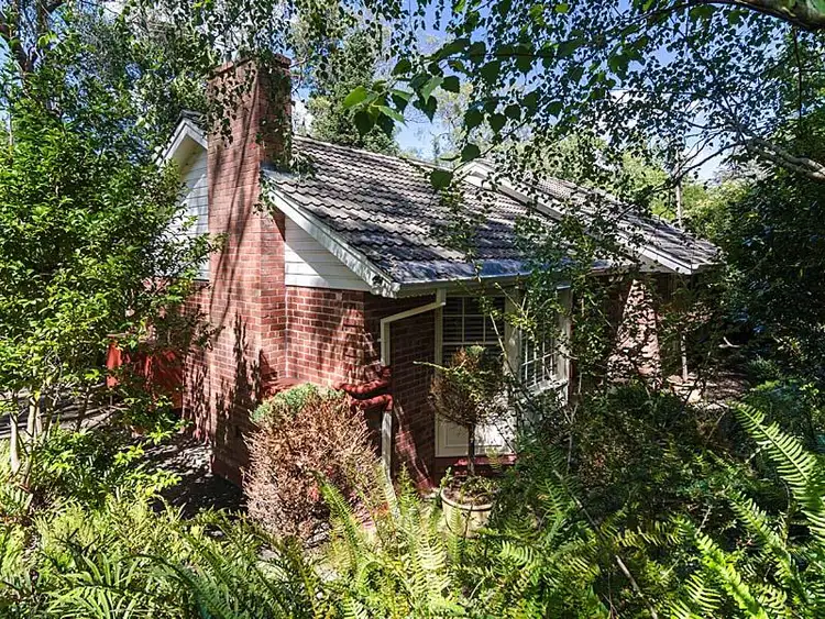 Second view of Homely house listing, 10 Ti Tree Rd, Stirling SA